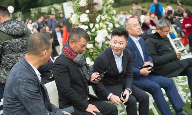 邹凯&周捷：4236天的等待，只为给你一场完美的婚礼！