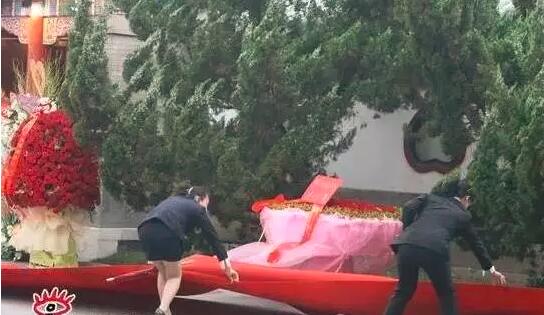 婚礼策划师真是个万能女 !