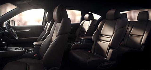 疑似马自达CX-8实车曝光 比CX-9略小一点