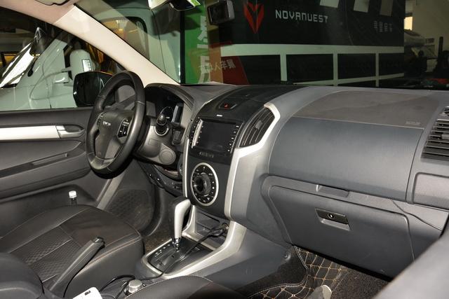 寻星房车NX585正式上市 售价39.68万元起