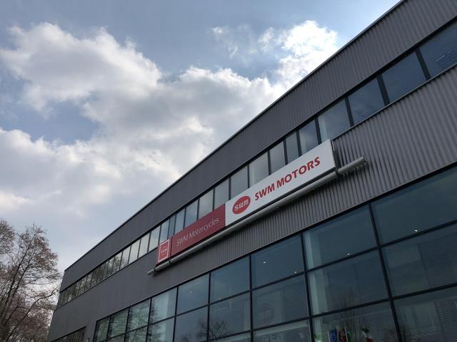 SWM斯威G01米兰梅阿查球场首发 重塑意式美学