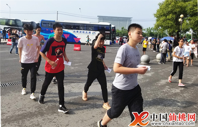 仙桃市人口数量gdp_仙桃市地图(2)